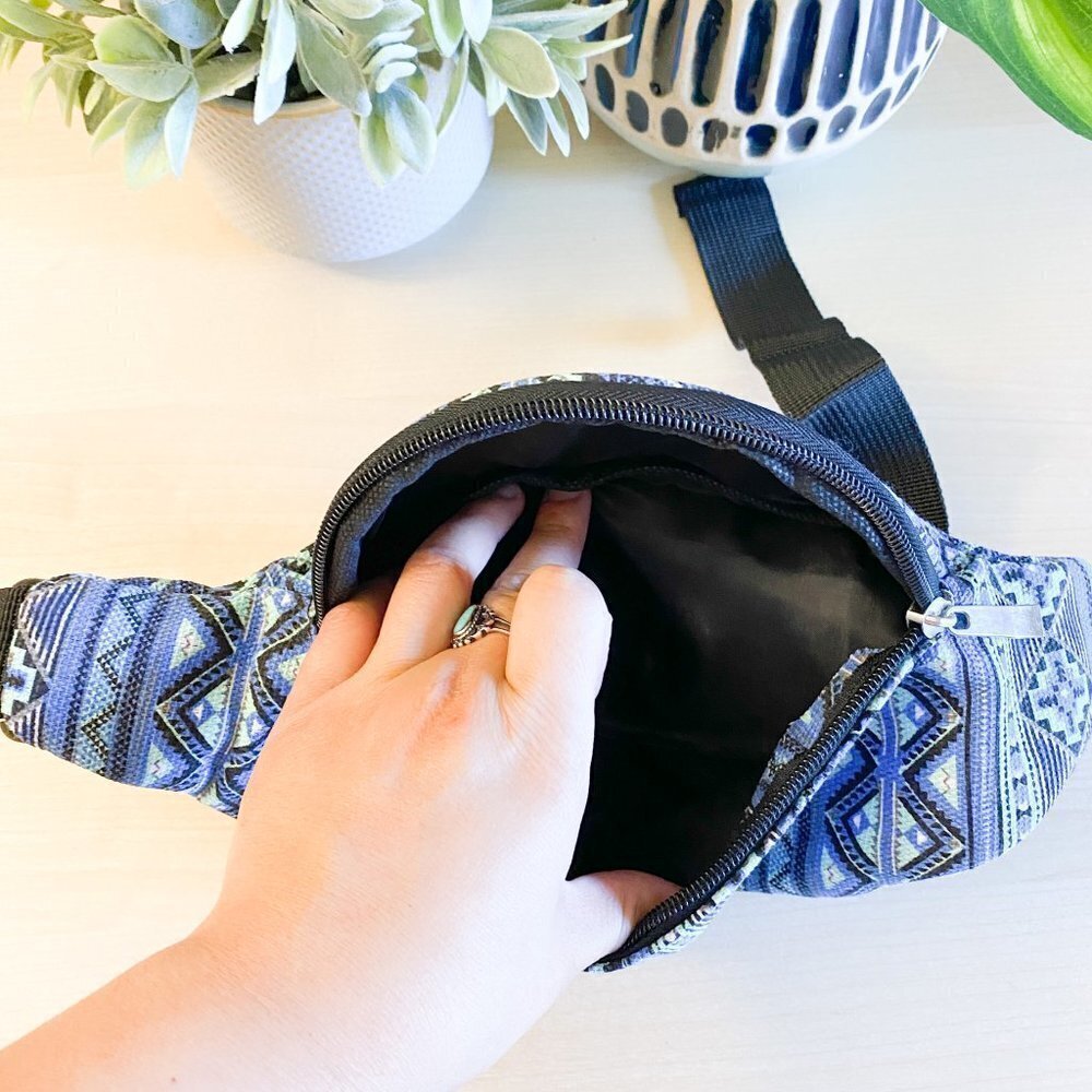 🦋 FANNY PACK Blue Tribal Printed Boho - Picture 2 of 4